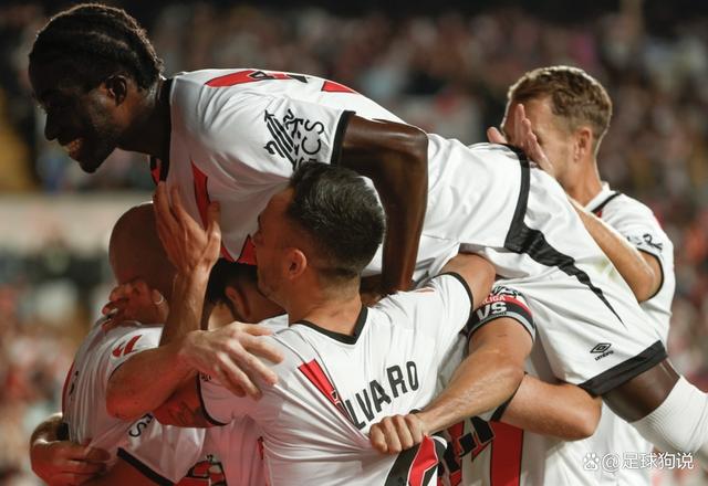 包含塞维利亚发布备战花絮，集结日篮板制胜，西甲任务艰巨，赛程密集仍需轮换的词条